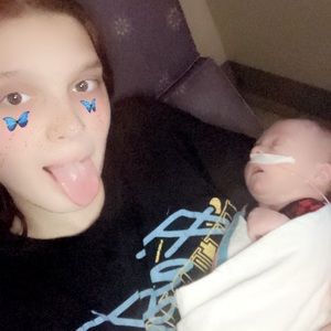 Meet your Posher, Hailey